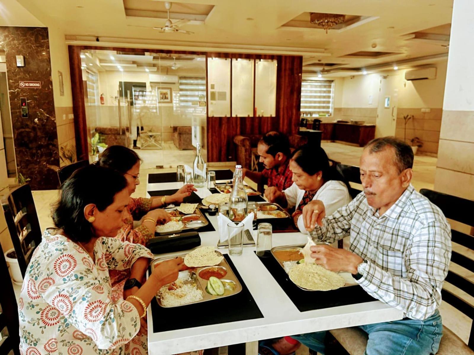 Mayda Inn- A Boutique Hotel New Delhi Ngoại thất bức ảnh